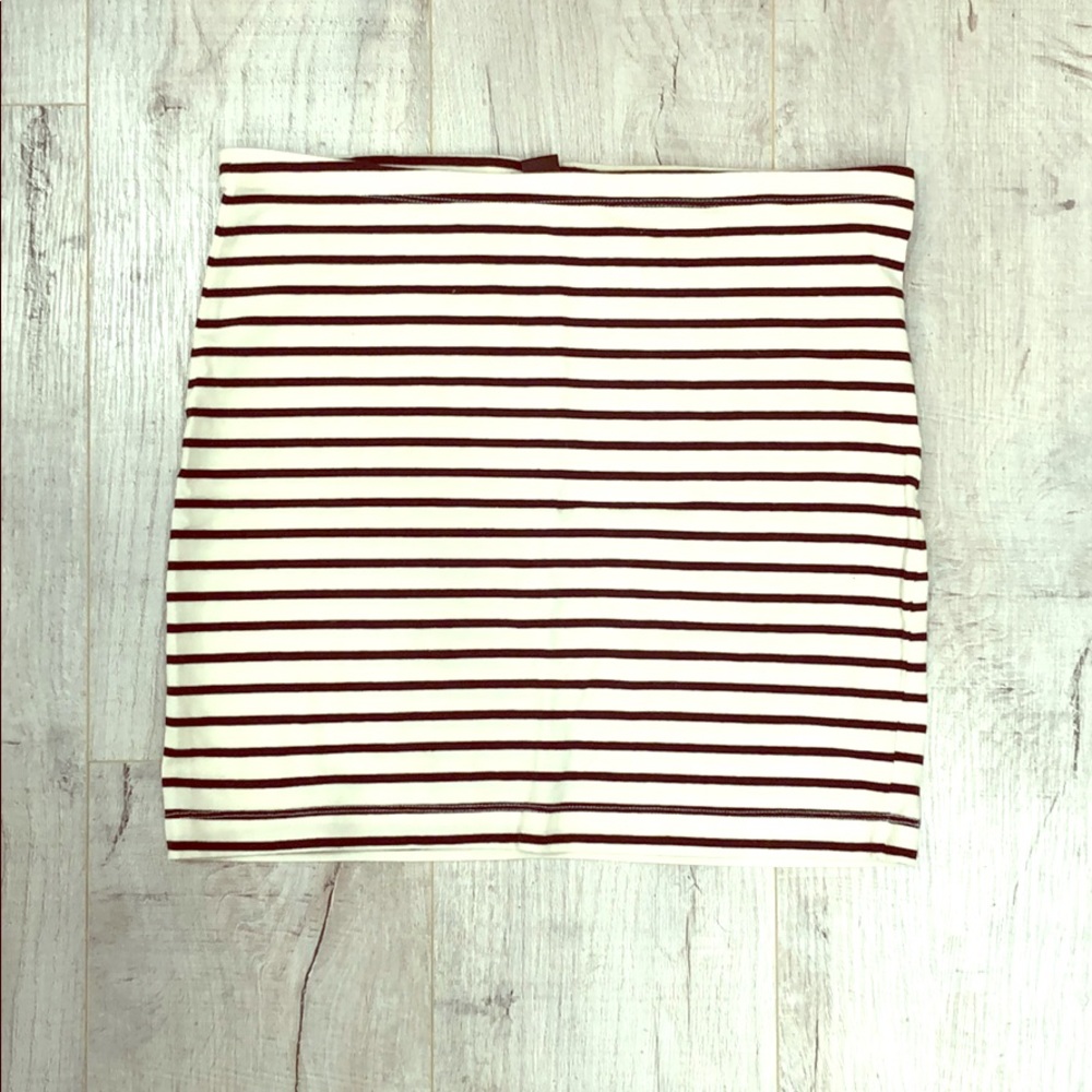 Cotton skirt.
